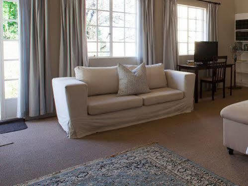 Chartwell Castle & Guest House Dış mekan fotoğraf
